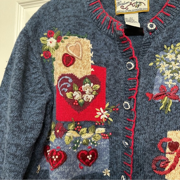 VTG Heirloom Collectables Red and Blue Sweater Valentines Women’s Sweater Size L - Picture 7 of 11